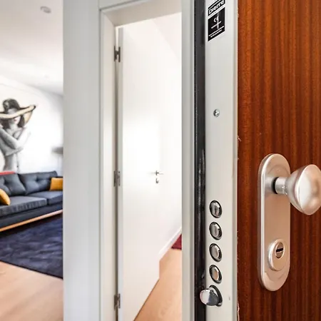 Akicity Benfica Zenith Apartman *